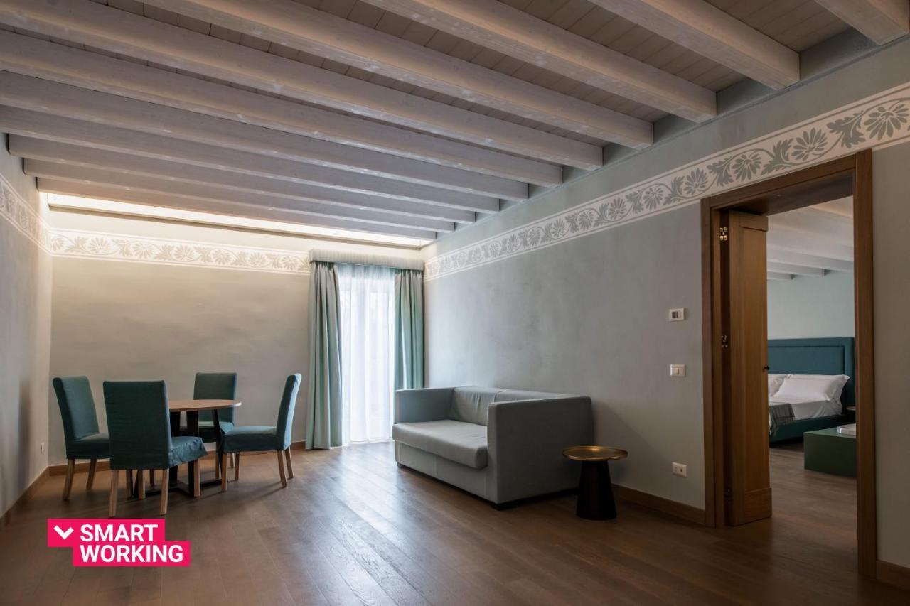 Palazzo De Gregorio Apartments Palermo Exteriör bild